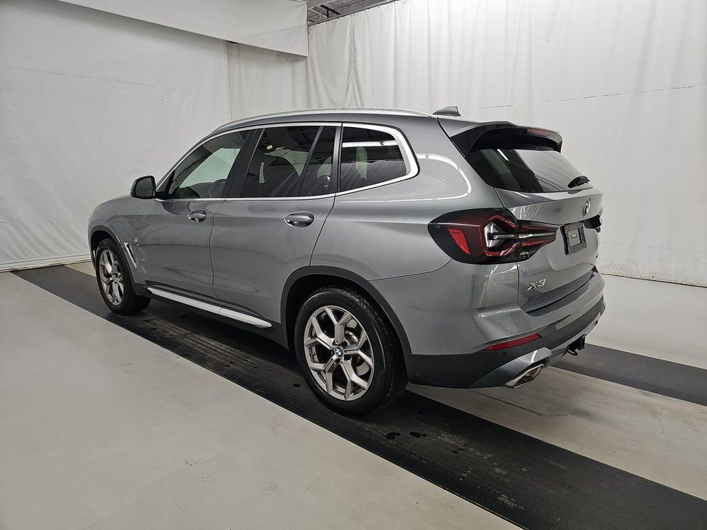 Used 2023 BMW X3 xDrive30i w/ Premium Package image 4