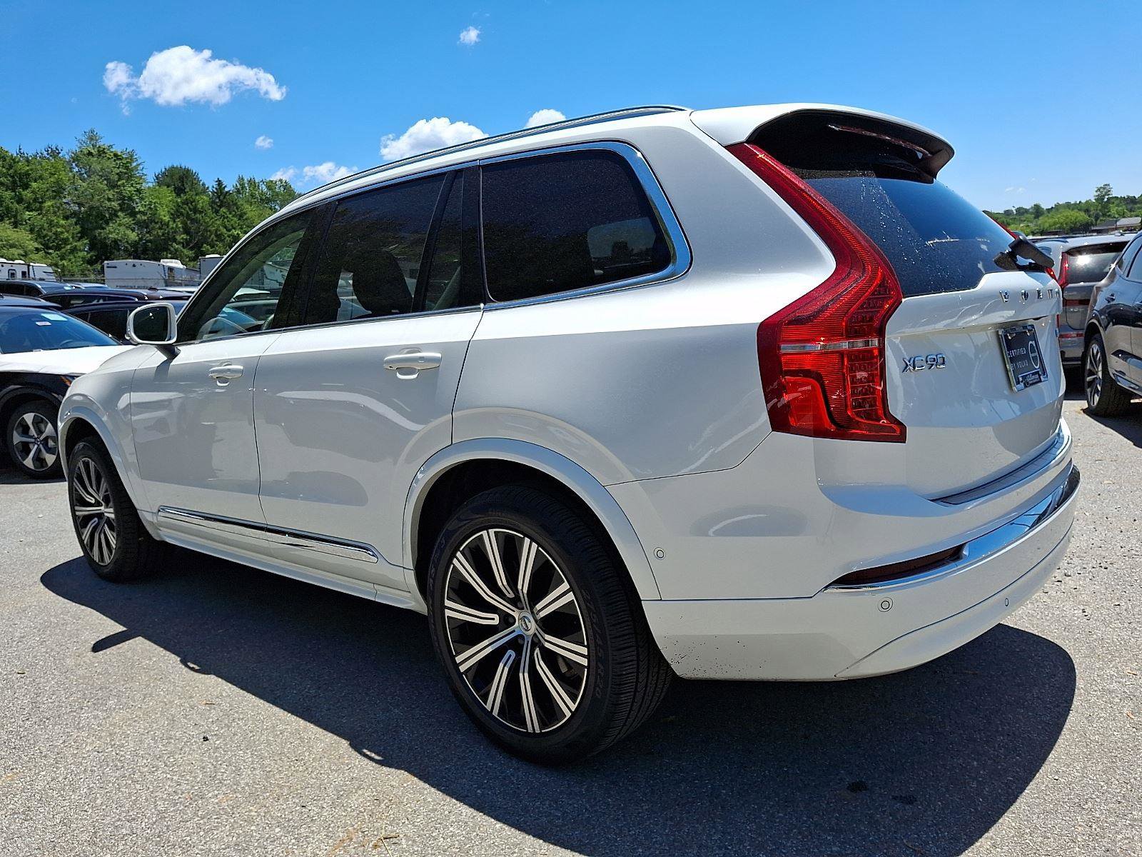Certified 2023 Volvo XC90 B6 Plus w/ Protection Package AWD/4WD image 4