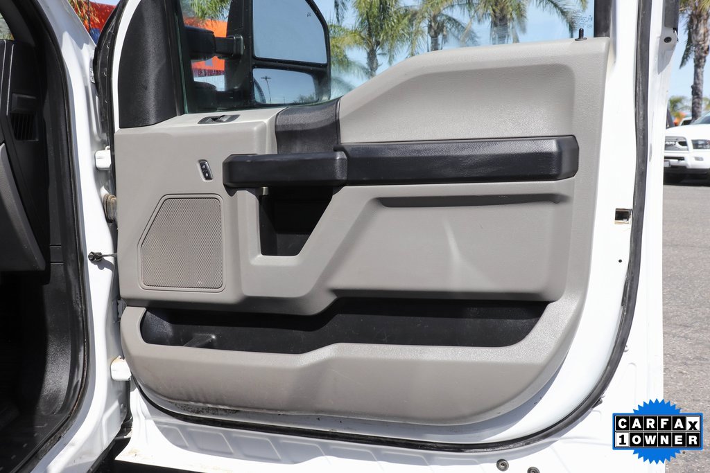 Used 2017 Ford F450 XL w/ Power Equipment Group image 33