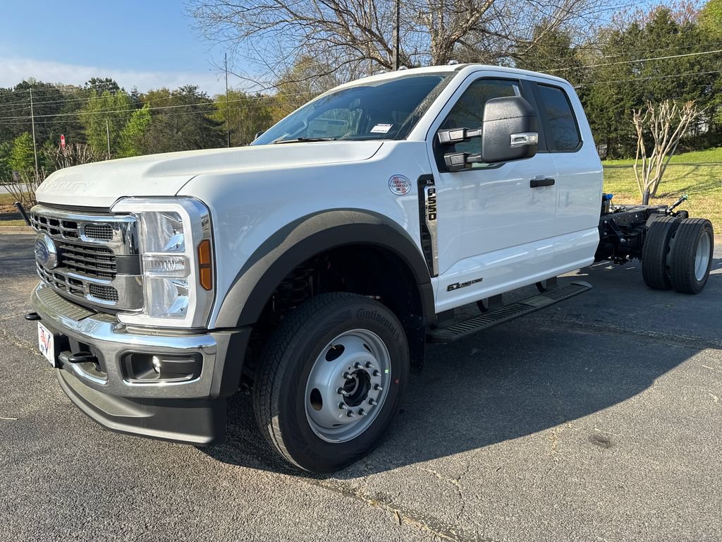 New 2026 Ford F550 4x4 Supercab Super Duty image 9