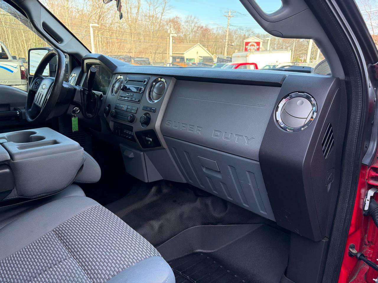 Used 2013 Ford F550 4x4 SuperCab Super Duty w/ Payload Upgrade Pkg image 43