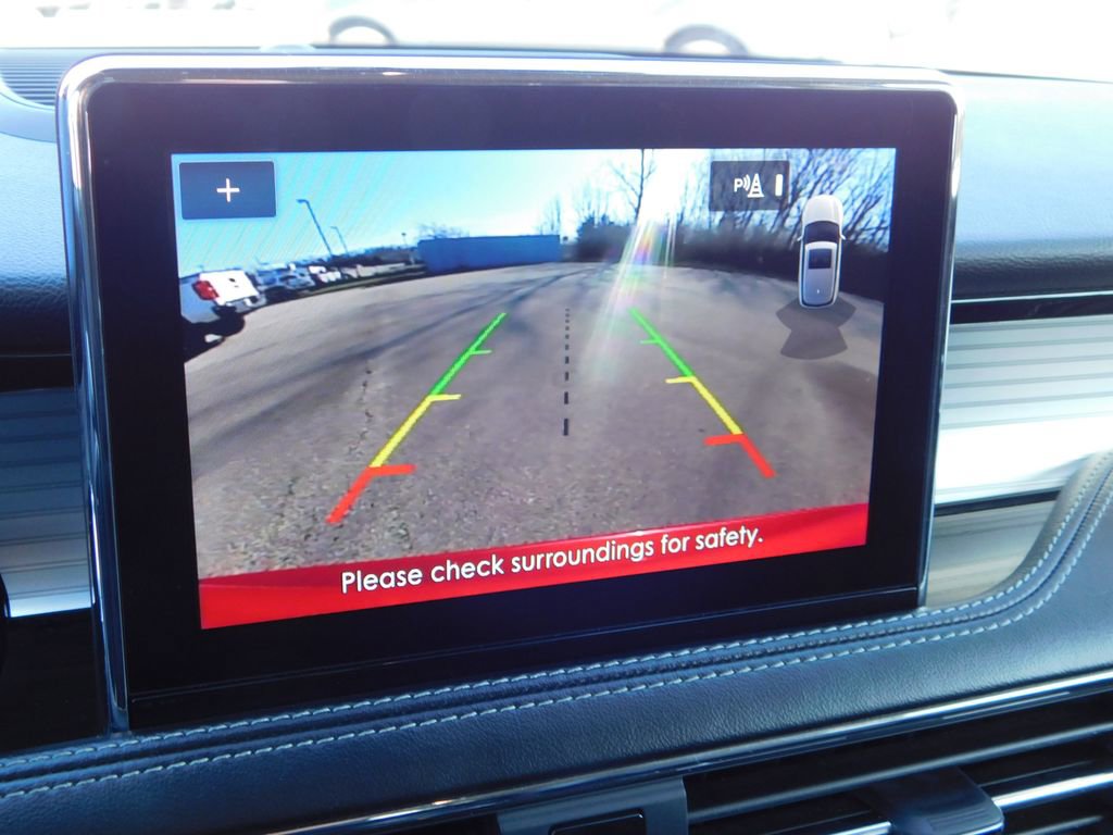 Used 2022 Lincoln Corsair AWD w/ Equipment Group 101A image 35