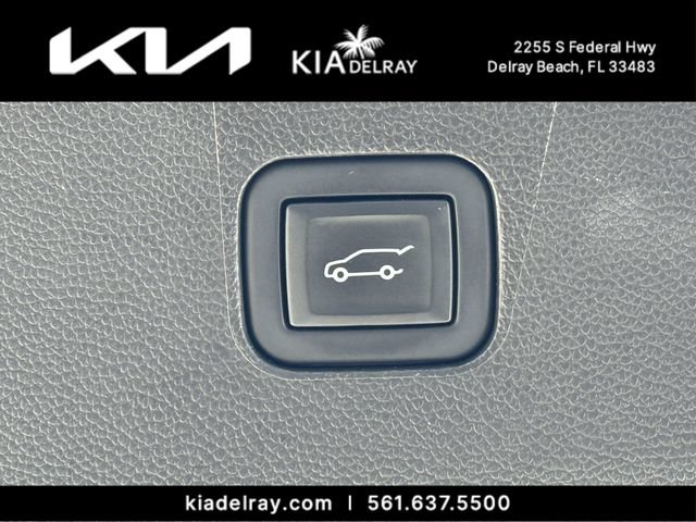 Used 2023 Buick Enclave Essence FWD image 9