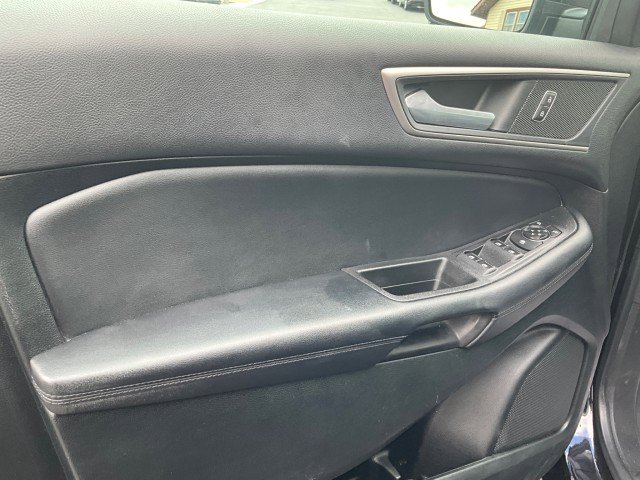 Used 2022 Ford Edge SEL w/ Convenience Package image 27