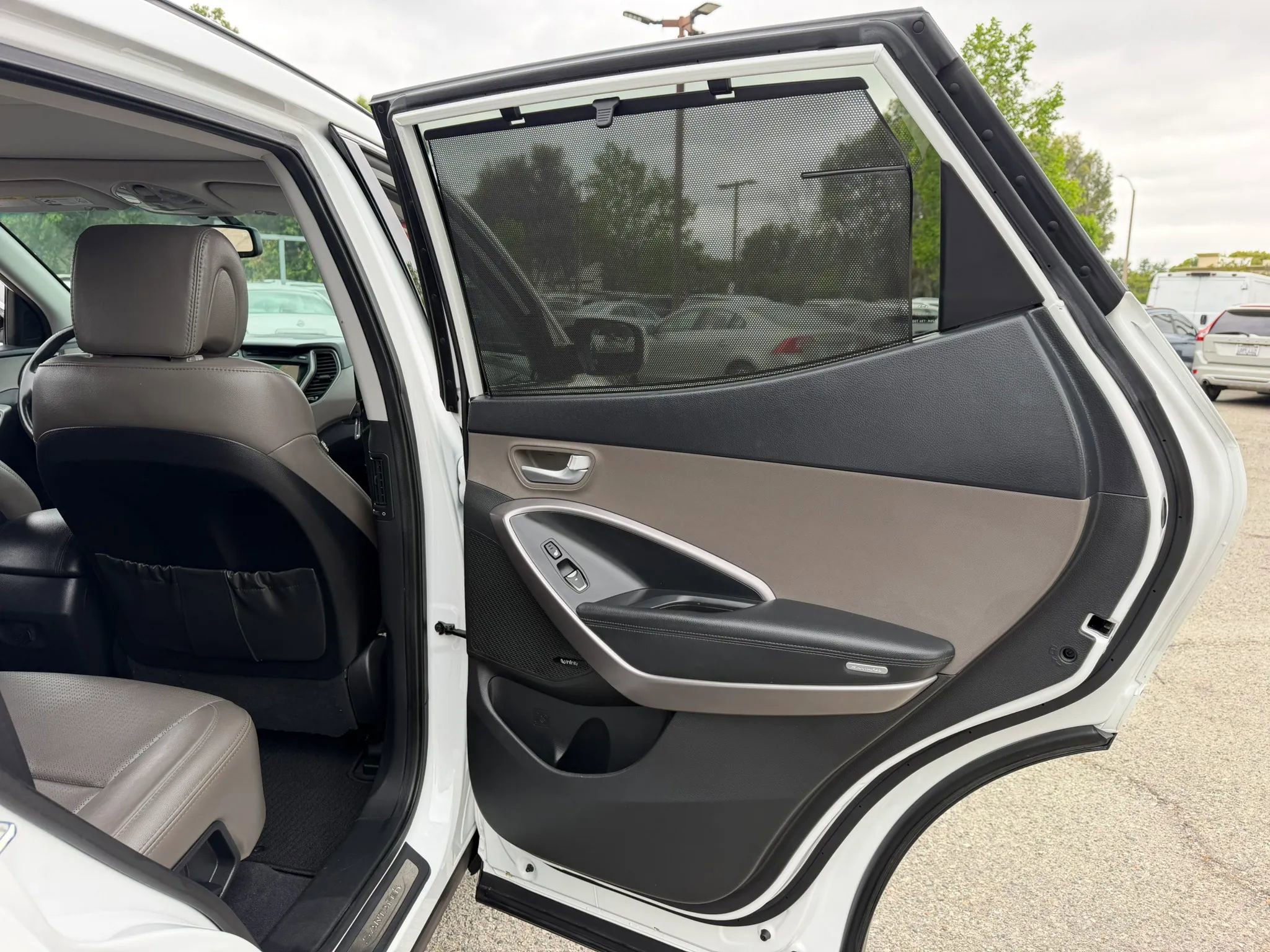 Used 2015 Hyundai Santa Fe Sport 2.0T w/ Option Group 05 FWD image 22