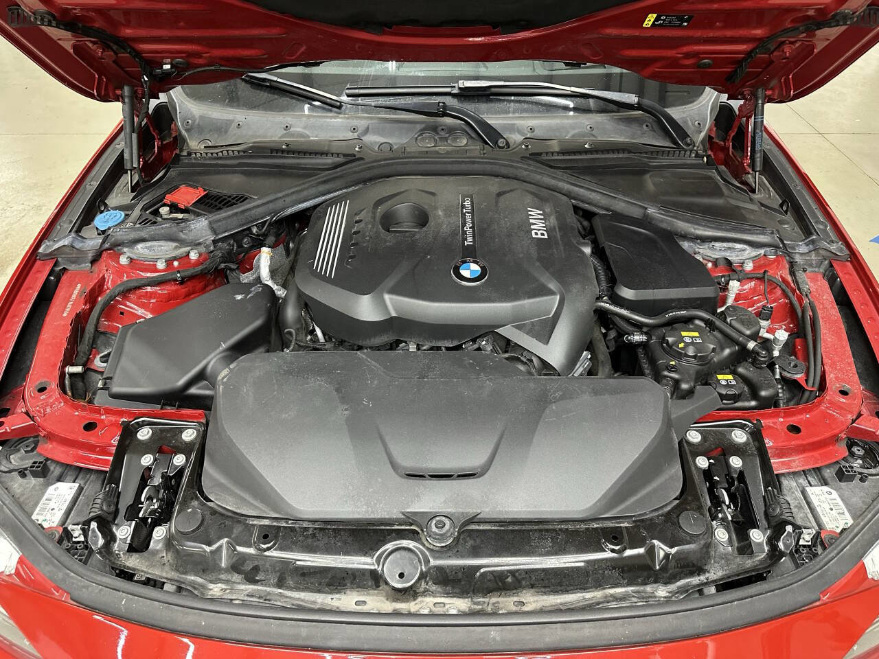 Used 2018 BMW 330i xDrive 330i xDrive AWD 4dr Sedan image 7