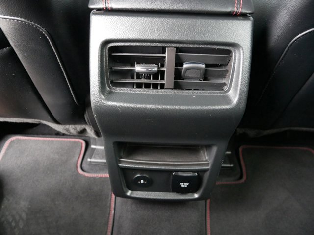 Certified 2023 Ford Edge ST-Line w/ Class II Trailer Tow Package AWD/4WD image 14