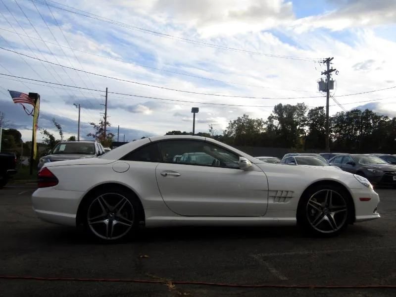 Used 2009 Mercedes-Benz SL 550 image 8