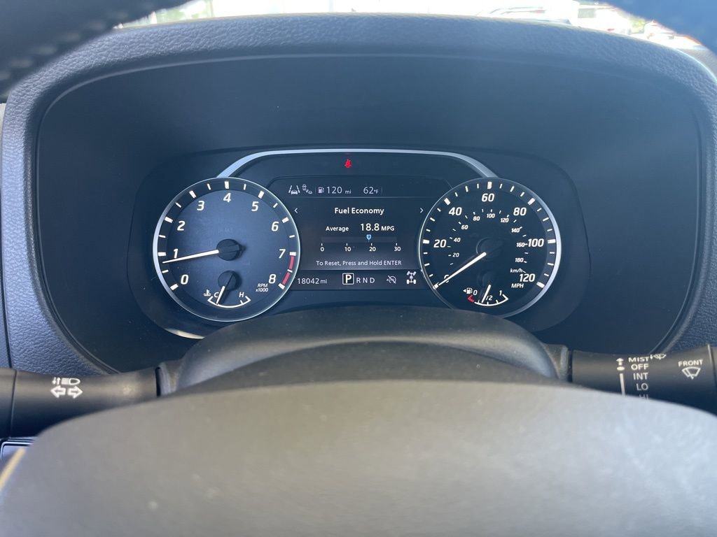 Used 2024 Nissan Frontier SL w/ Technology Package image 13