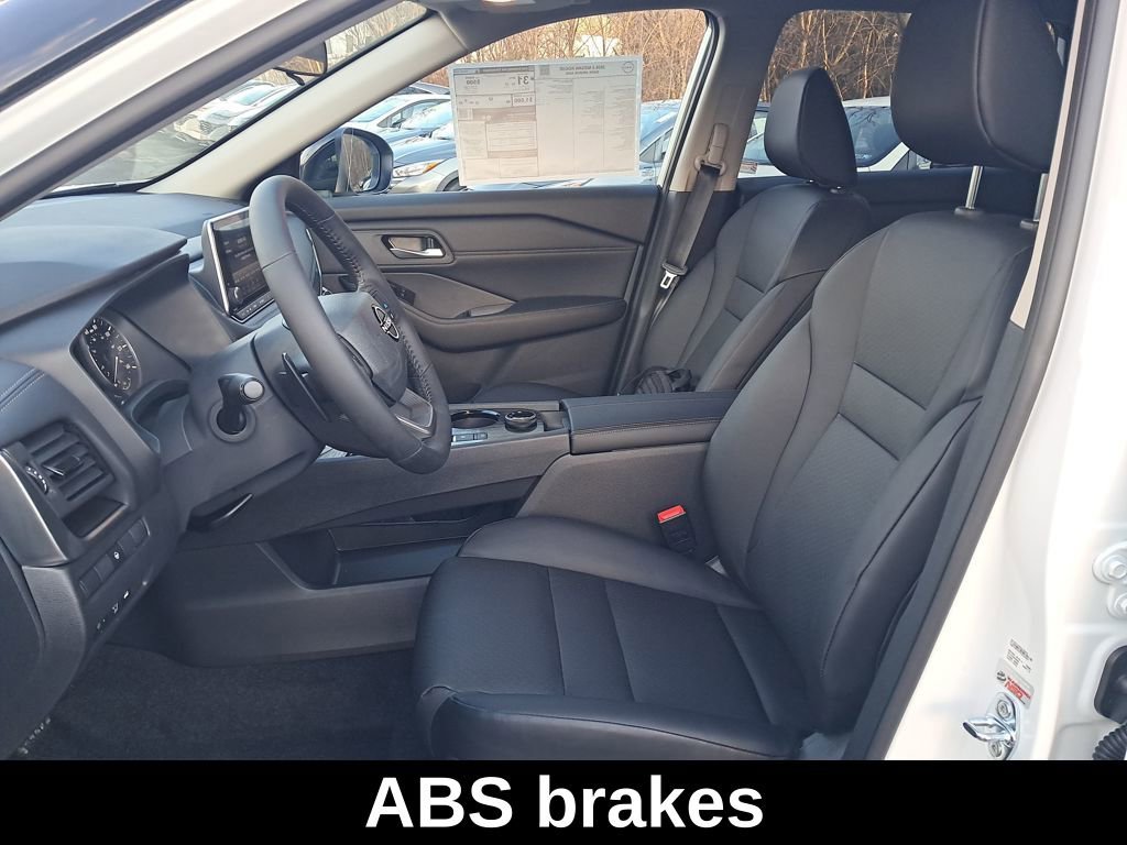 New 2026 Nissan Rogue SV image 10