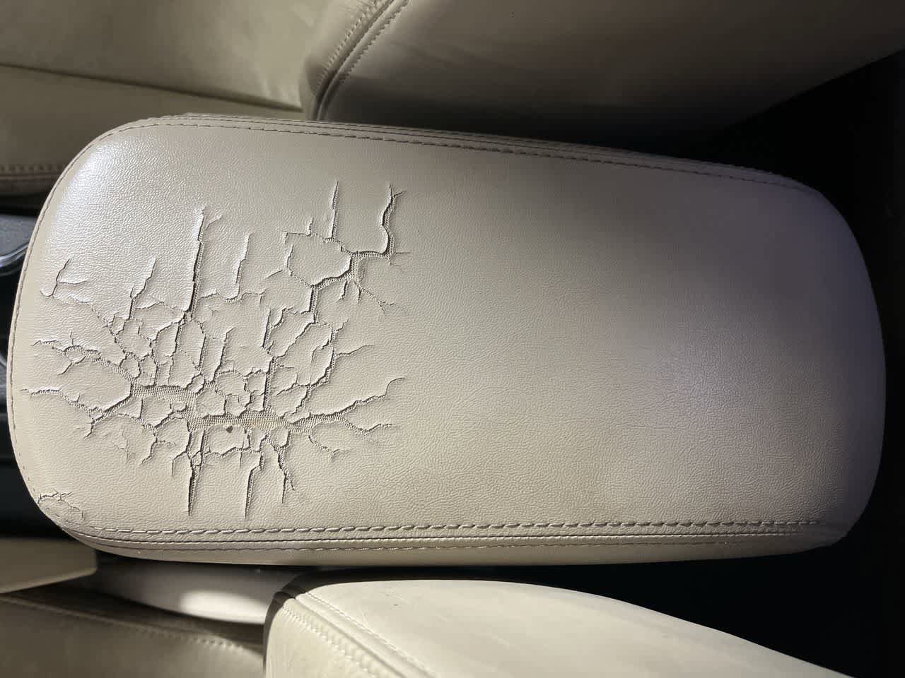 Used 2012 Chrysler 200 Limited FWD image 21