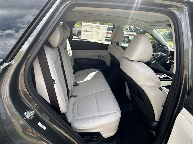 New 2025 Hyundai Tucson SEL image 15