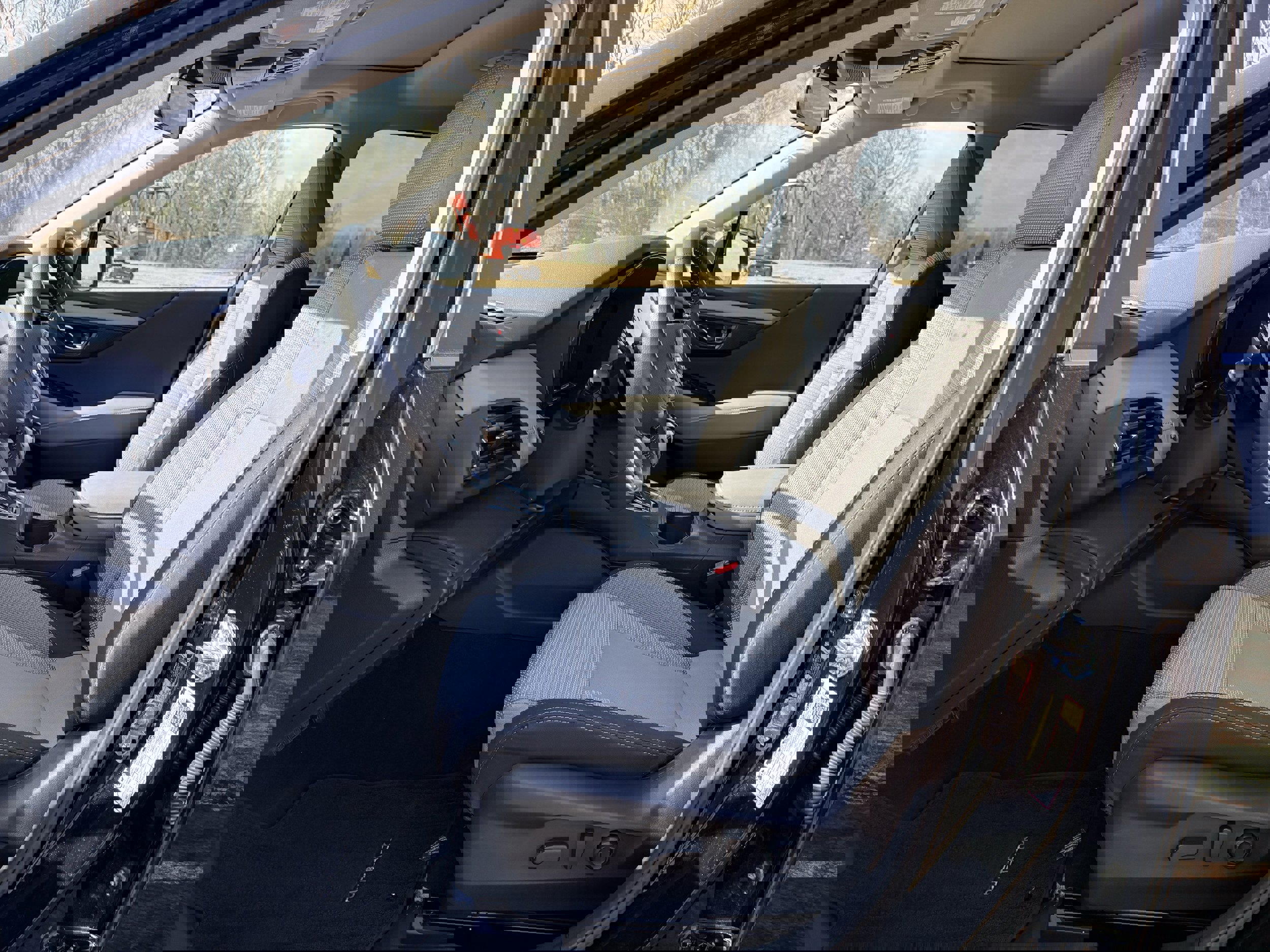 Used 2025 Subaru Outback Premium image 27