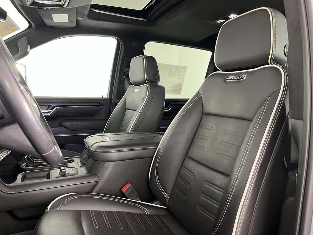 Used 2024 GMC Sierra 2500 AT4X AWD/4WD image 28