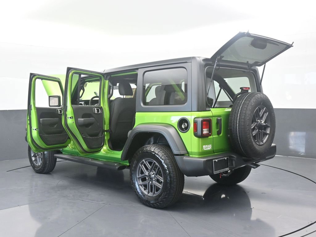 Used 2025 Jeep Wrangler Sport S image 81