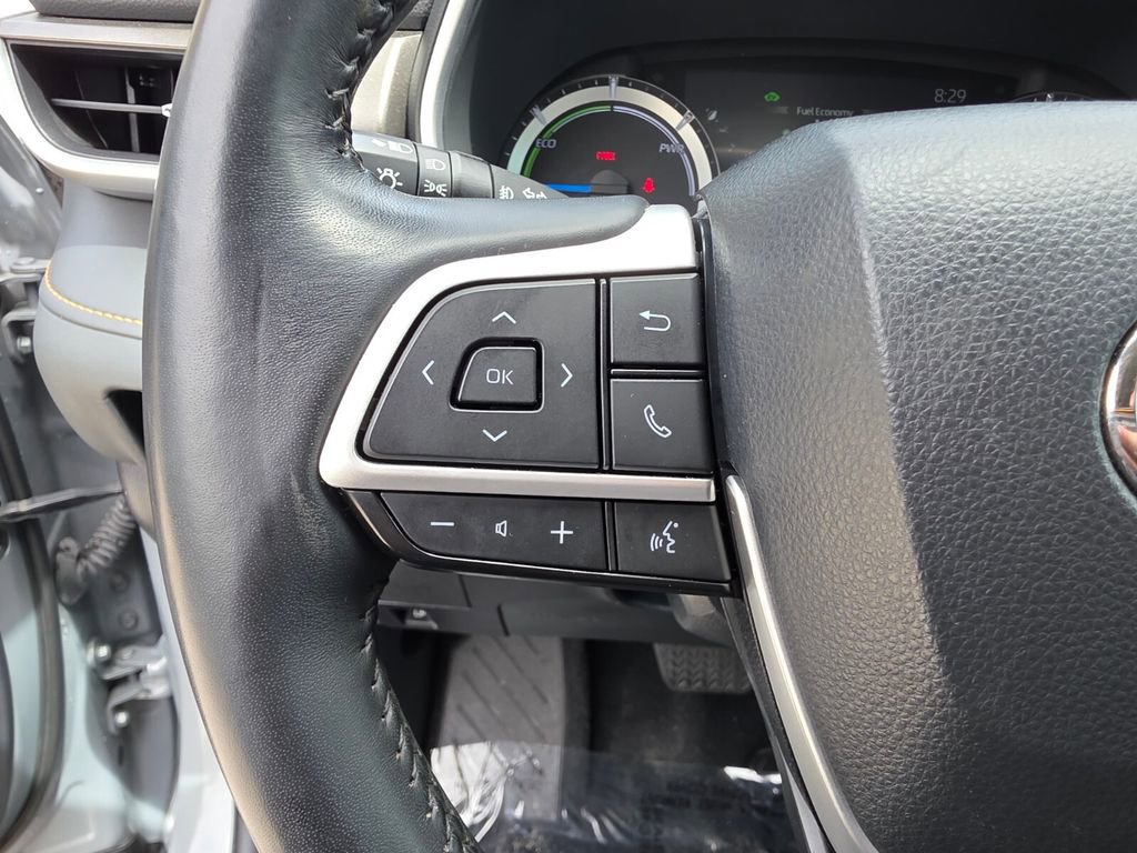 Used 2023 Toyota Highlander Bronze Edition image 30