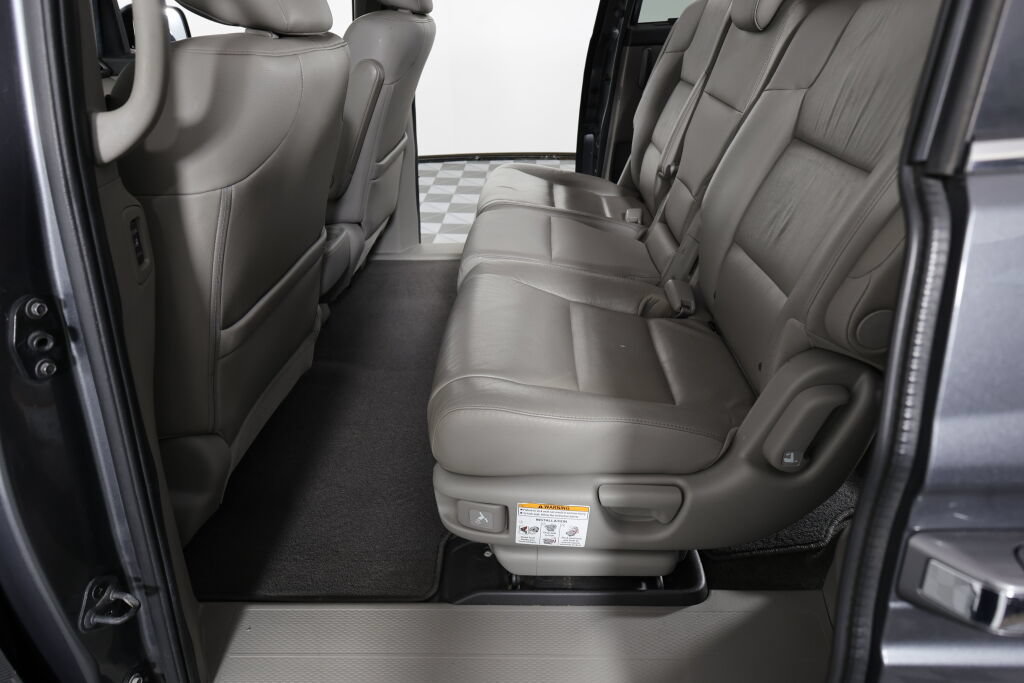 Used 2011 Honda Odyssey EX-L image 17