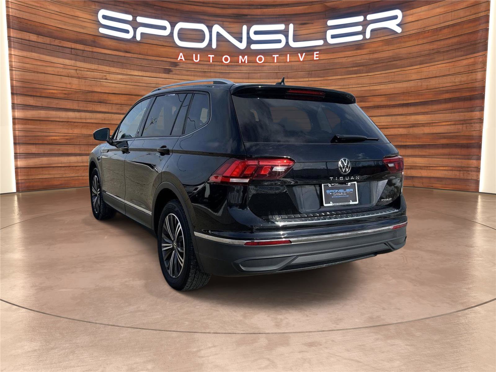 Used 2024 Volkswagen Tiguan Wolfsburg Edition image 3