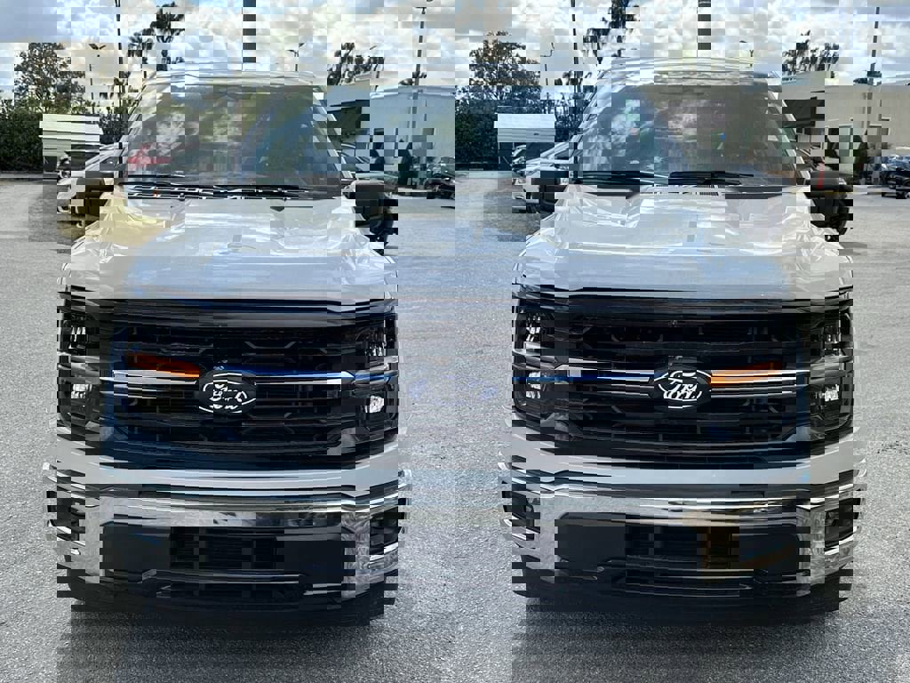 Used 2025 Ford F150 XLT w/ Equipment Group 301A Standard image 3