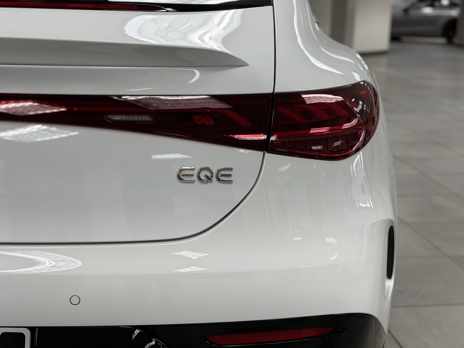 Used 2023 Mercedes-Benz EQE AMG 4MATIC Sedan image 11