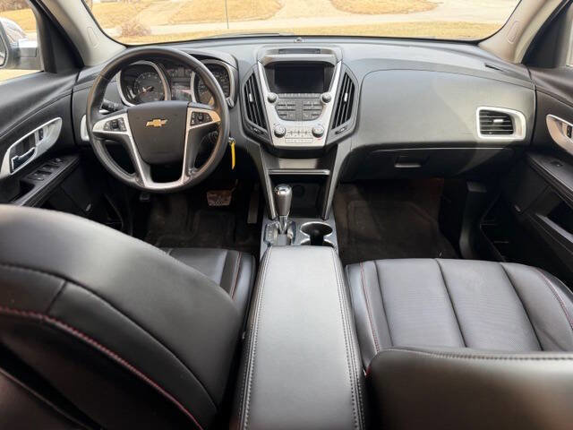 Used 2016 Chevrolet Equinox LTZ w/ Enhanced Convenience Package image 12