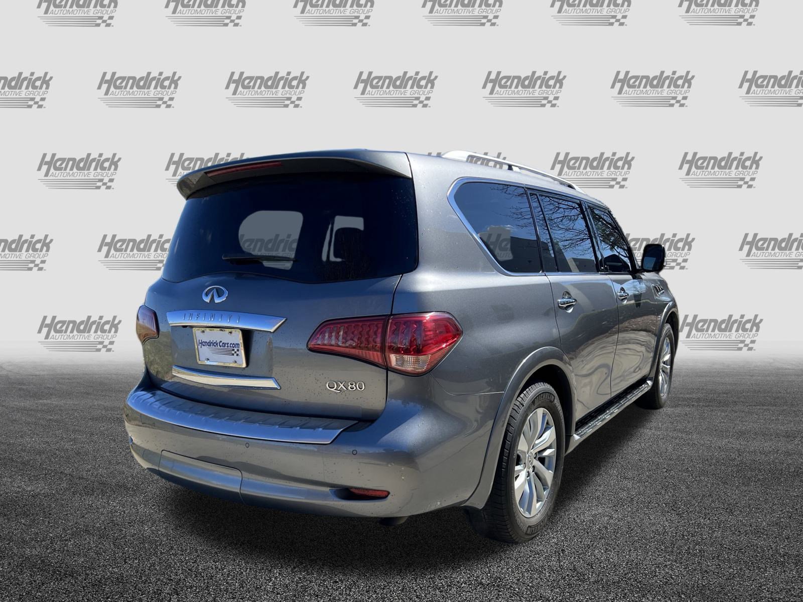 Used 2016 INFINITI QX80 2WD w/ Driver's Assistance Package image 9
