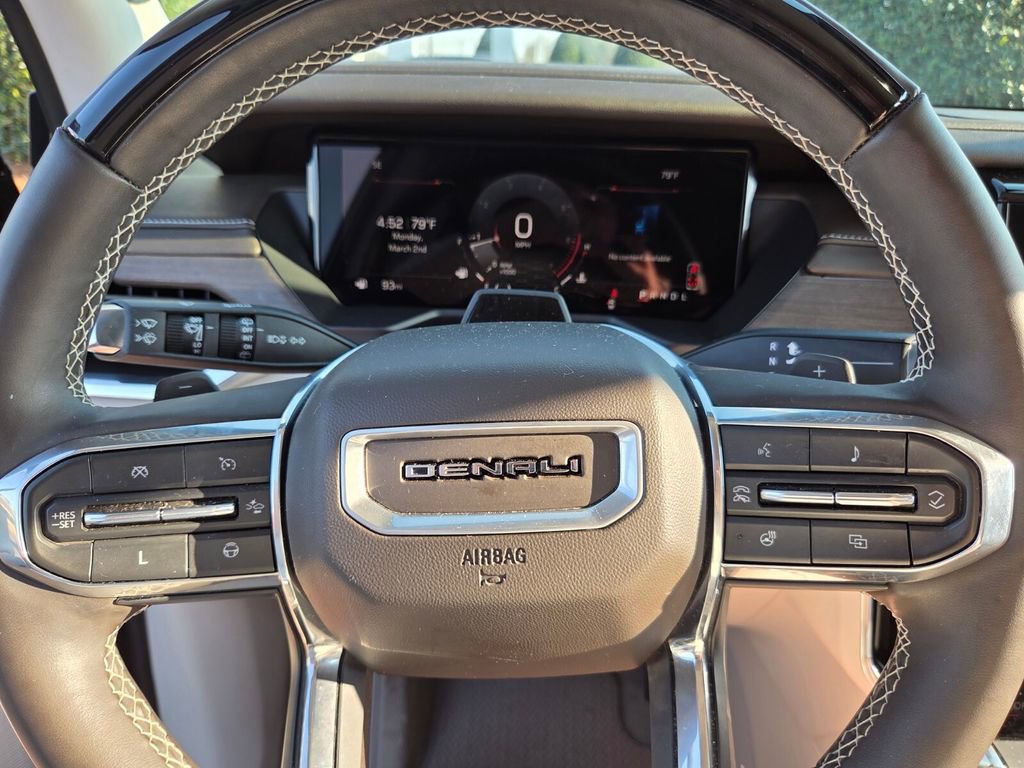 Used 2024 GMC Acadia Denali w/ Super Cruise Package image 24