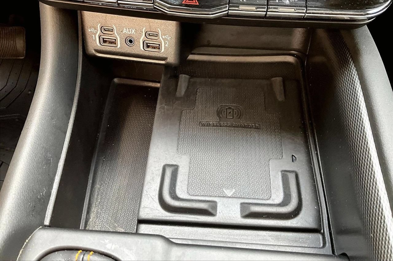 Certified 2023 Dodge Durango R/T AWD/4WD image 17