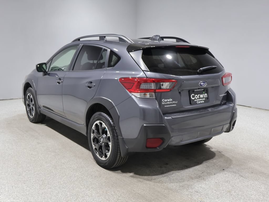 Used 2022 Subaru Crosstrek 2.0i Premium w/ Moonroof Package AWD/4WD image 5