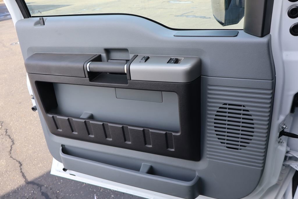 New 2027 Ford F750 2WD Regular Cab Super Duty image 30