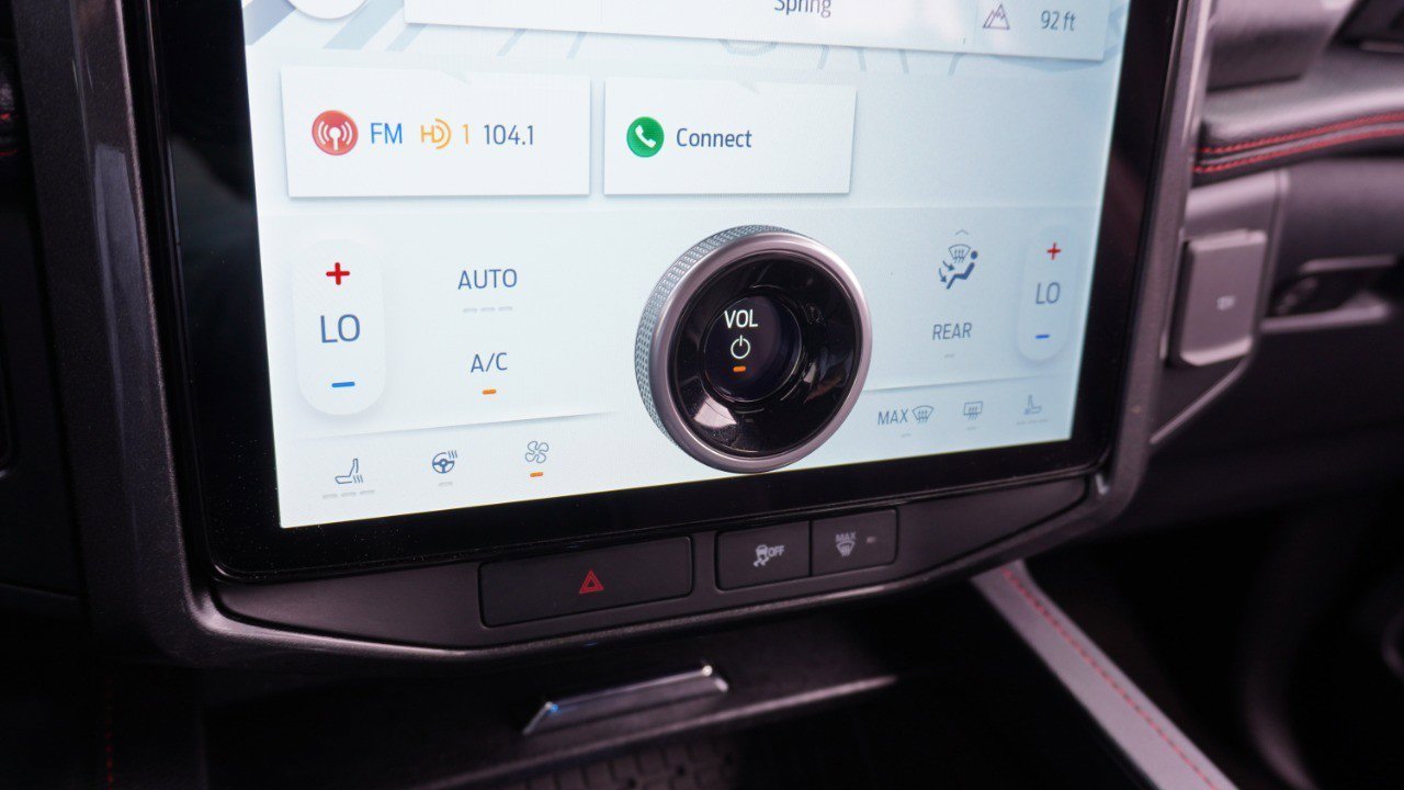 Used 2023 Ford Expedition Limited image 20