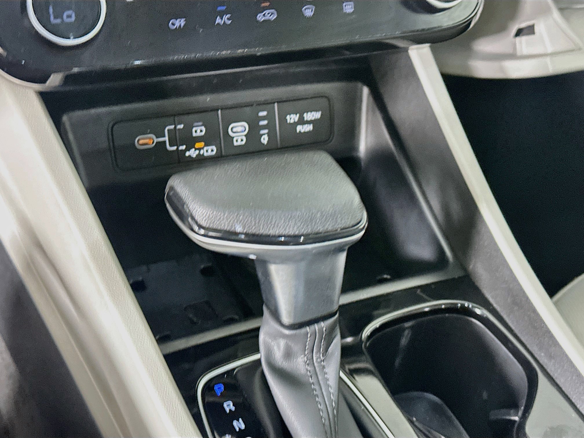 Used 2025 Hyundai Tucson SEL FWD image 24