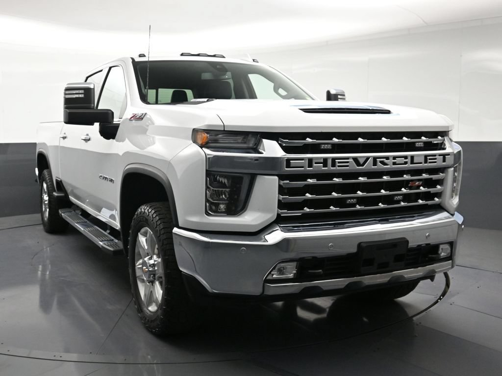 Used 2022 Chevrolet Silverado 2500 LTZ w/ LTZ Plus Package AWD/4WD image 7