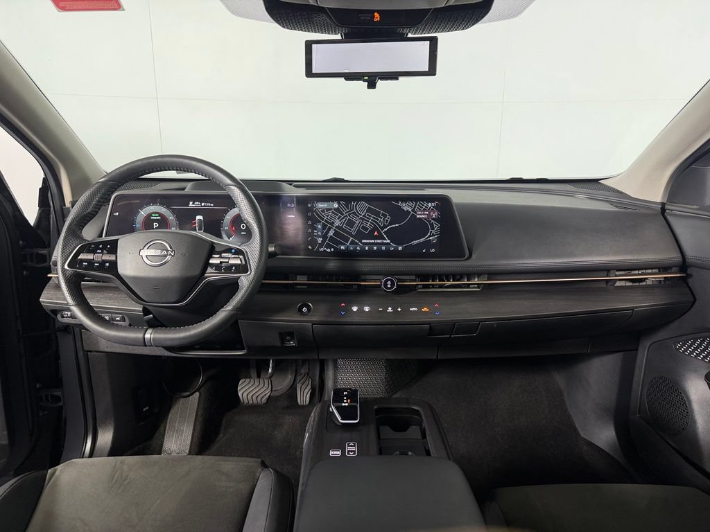 Used 2025 Nissan Ariya FWD image 13