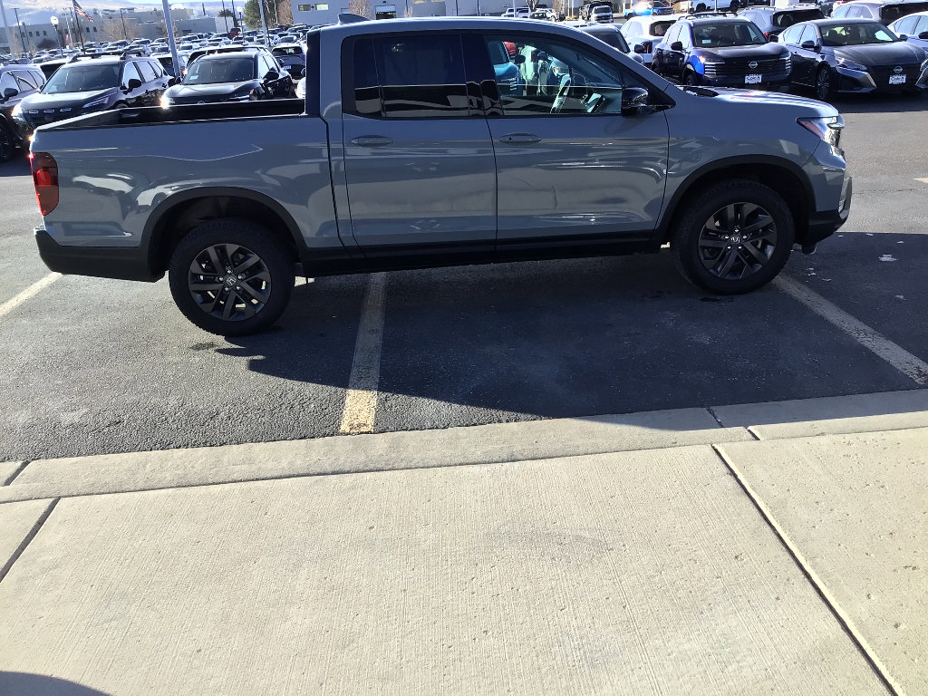 Used 2024 Honda Ridgeline Sport image 6
