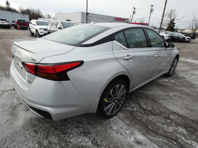 New 2025 Nissan Altima 2.5 SL image 3