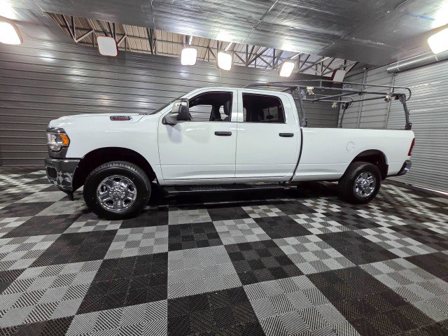 Used 2024 RAM 3500 Tradesman w/ Chrome Appearance Group image 6