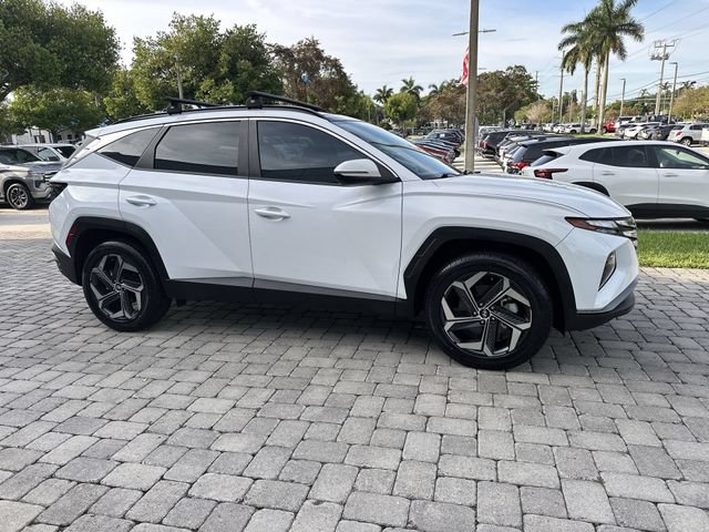 Used 2022 Hyundai Tucson SEL w/ Cargo Package AWD/4WD image 15