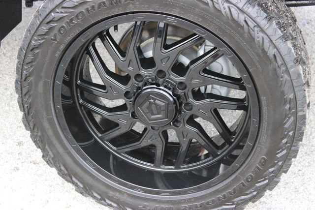 Used 2024 GMC Sierra 2500 Denali w/ Denali Reserve Package image 17