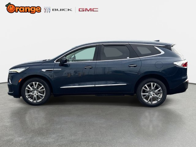 Used 2022 Buick Enclave Premium w/ Surround and Sites Package FWD image 6
