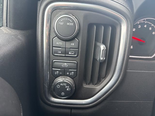 Used 2021 Chevrolet Silverado 1500 LT w/ All Star Edition Plus image 17