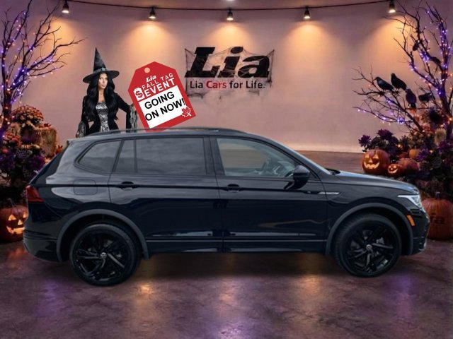 Used 2023 Volkswagen Tiguan SE R-Line AWD/4WD image 7