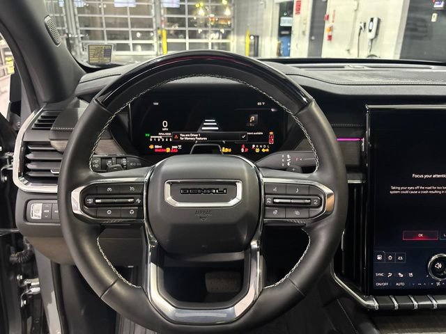 Used 2025 GMC Acadia Denali w/ Super Cruise Package AWD/4WD image 19