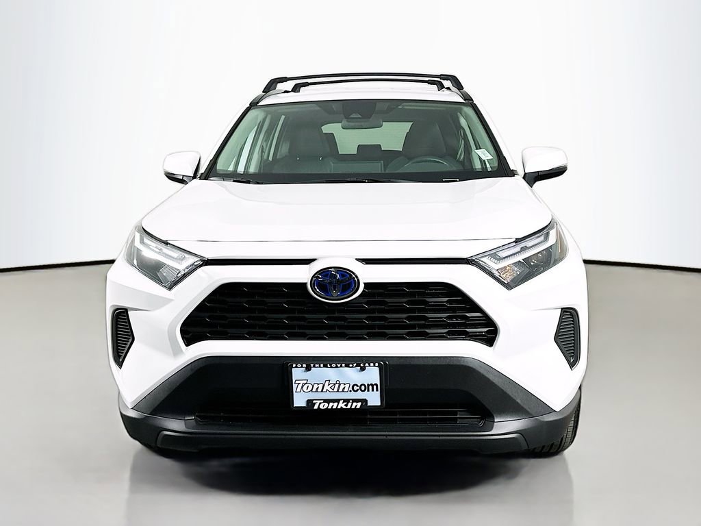 Used 2024 Toyota RAV4 XLE image 3