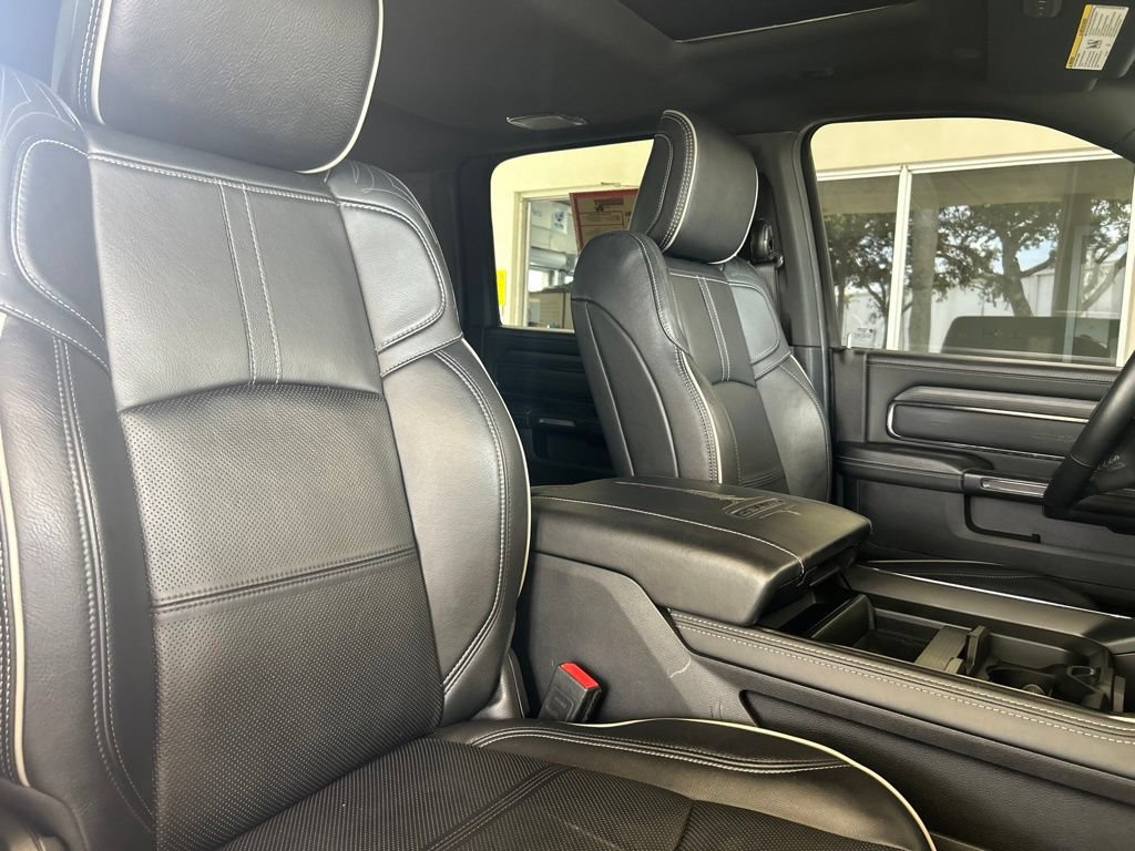 Used 2024 RAM 2500 Limited AWD/4WD image 30