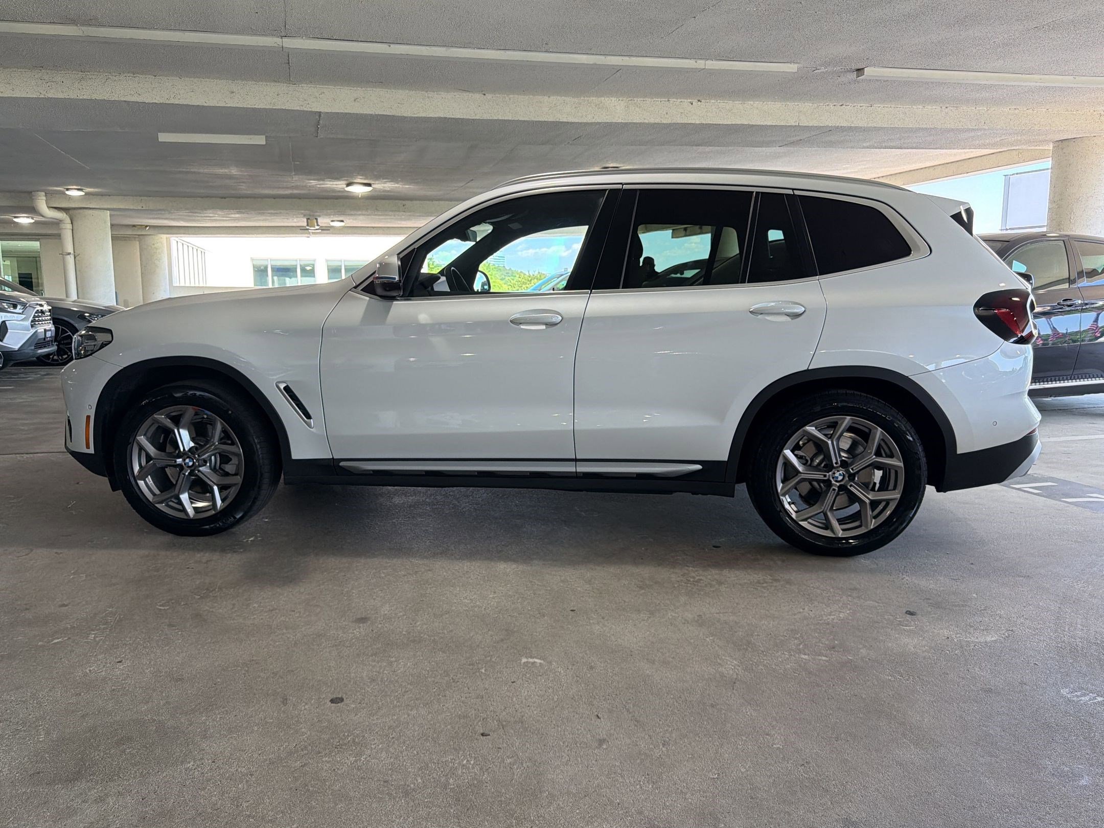 Certified 2024 BMW X3 sDrive30i w/ Premium Package w/ZPA image 2