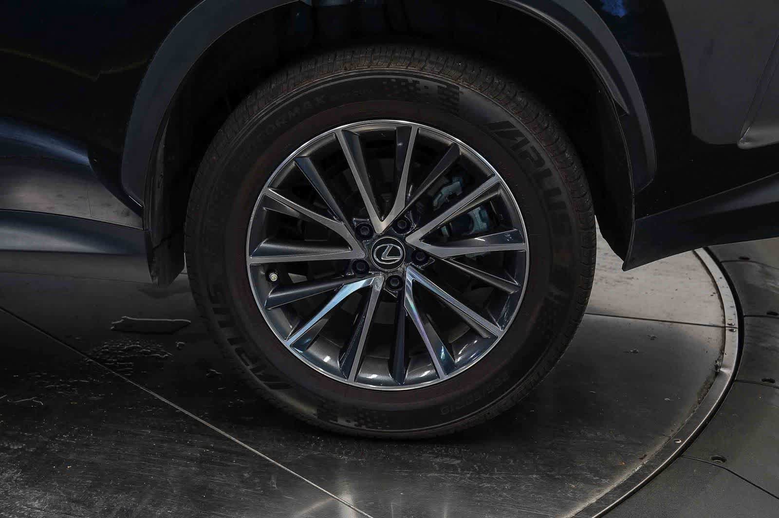 Used 2025 Lexus NX 350h AWD w/ Accessory Package (2T) image 10