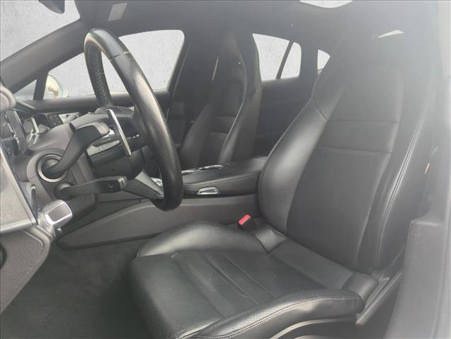 Used 2022 Porsche Panamera 4 w/ Premium Package image 21