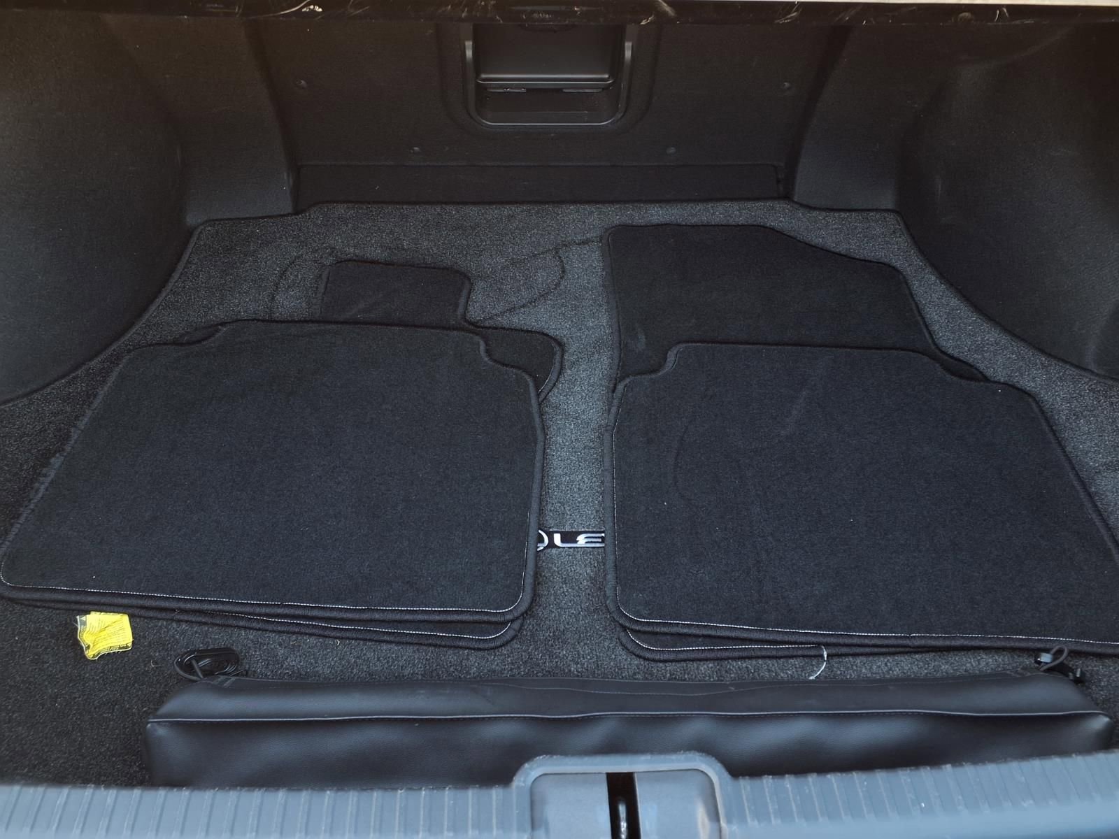 Used 2022 Lexus ES 300h w/ Premium Package image 5