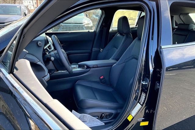 New 2026 Lexus UX 300h AWD image 9